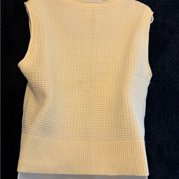 Lucky Brand Cream Sleeveless Sweater - Picture 3 of 7